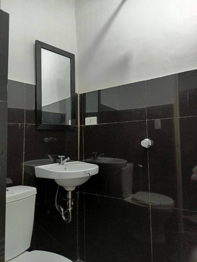 Ludy'S 2 Pension House Carles Екстер'єр фото