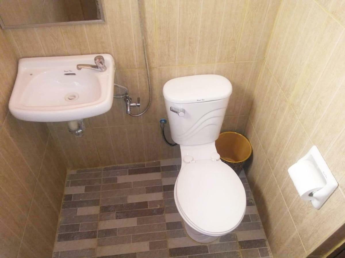 Ludy'S 2 Pension House Carles Екстер'єр фото